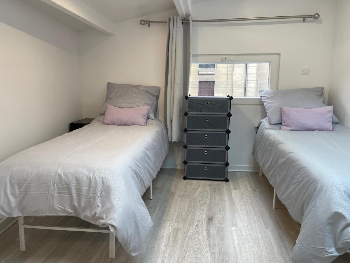 Maisonette de 25m2 à la porte de Paris Gentilly Esterno foto